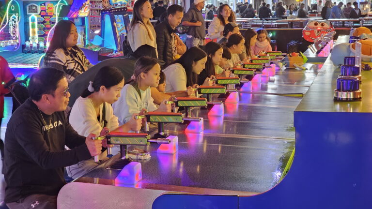 Unleash fun for all ages at Dezerland Arcade – where smiles, excitement, and endless entertainment await