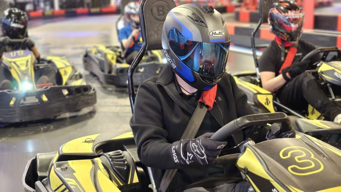 Karting, go karts, indoor orlando attraction, things to do in orlando, International drive, Dezerland